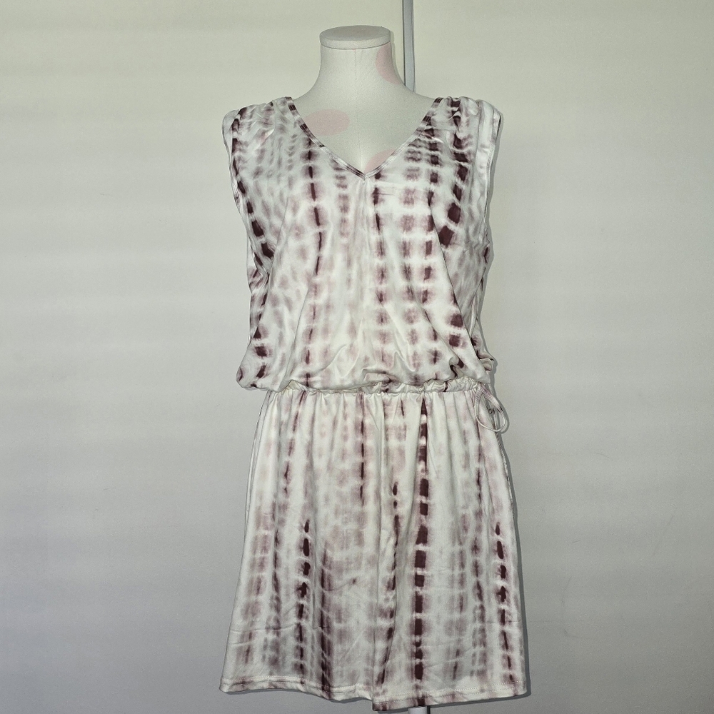 Hount Women's Beach Swimsuit Cover-up NWT